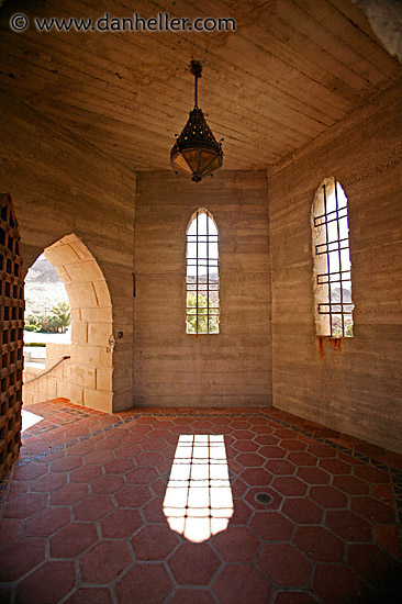 pointy-arched-door-room.jpg