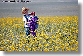 images/California/DeathValley/Wildflowers/People/jnj-wildflowers-7a.jpg