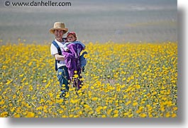 images/California/DeathValley/Wildflowers/People/jnj-wildflowers-7b.jpg