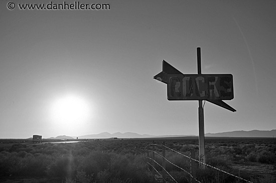 cafe-sign-5-bw.jpg