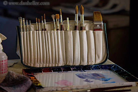 watercolor-brushes.jpg