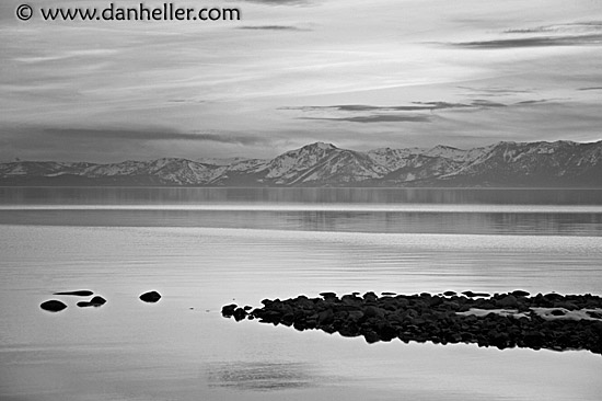 lake-snow-sunset-12-bw.jpg