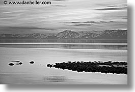 images/California/LakeTahoe/Dusk/lake-snow-sunset-12-bw.jpg