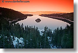 images/California/LakeTahoe/Dusk/tahoe-sunset-1.jpg