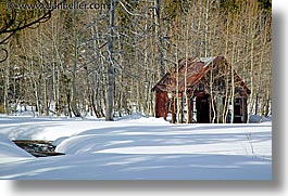 images/California/LakeTahoe/Scenics/shack-in-snow-1.jpg