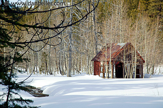 shack-in-snow-2.jpg