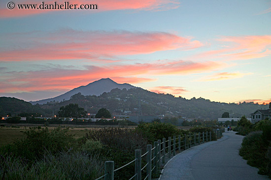 mt_tam-path-sunset-1.jpg