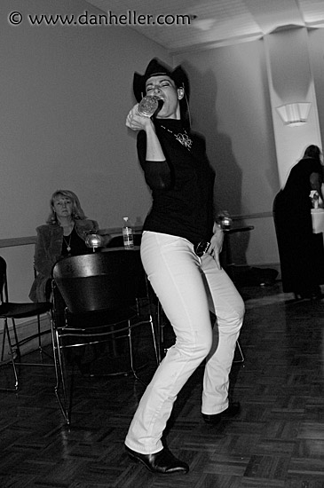 dancers-7-bw.jpg