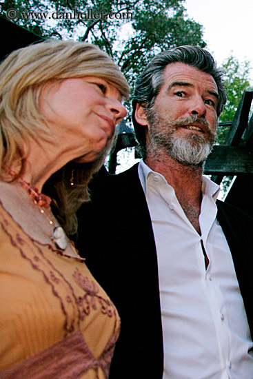 lori-n-pierce-brosnan-2.jpg