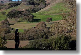 images/California/Marin/Novato/StaffordLakePark/jill-hiking-sil.jpg