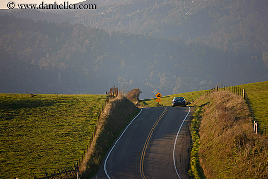 hilly-road-n-car.jpg