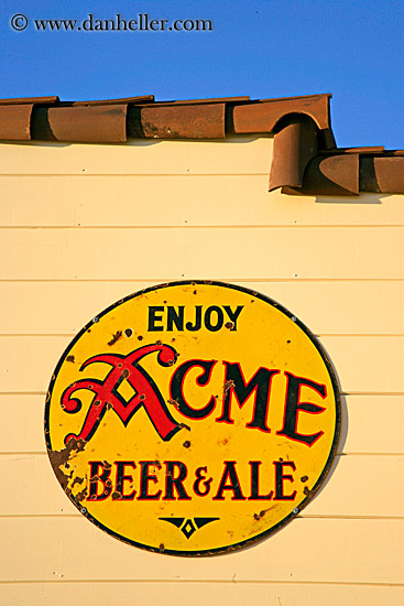 acme-beer-ale-sign-3.jpg