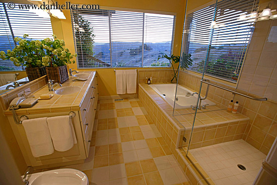 master-bathroom-2.jpg