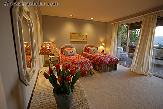 beach-bedroom-2.jpg