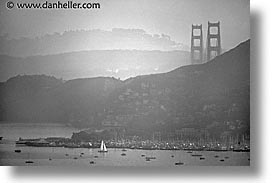 images/California/Marin/Sausalito/sausalito-boats-bridge-bw.jpg