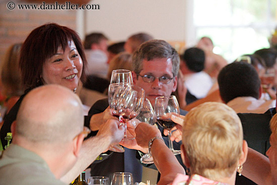 group-toasting-w-wine-glasses-02.jpg