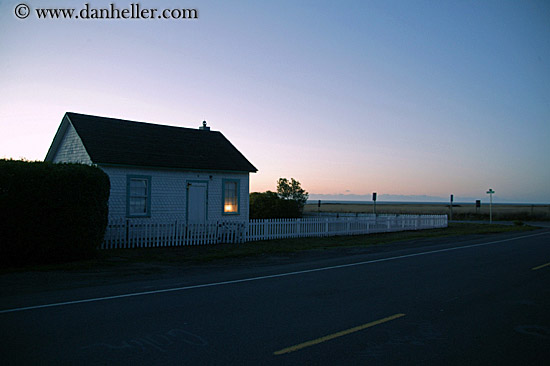 dusk-house-n-fence.jpg