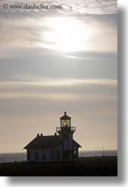 images/California/Mendocino/Lighthouse/Day/lighthouse-sil-n-sun.jpg