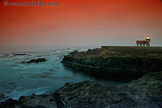 lighthouse-n-ocean-w-red-sky.jpg