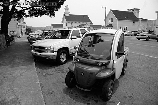 electric-car-bw.jpg