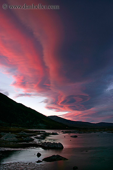 mono-lake-lenticular-sunset-4.jpg