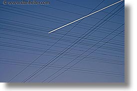 images/California/Nipton/Misc/wires-n-plane-trail-1.jpg