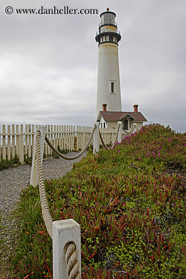 Lighthouse and House (2)