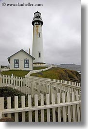 images/California/PigeonPointLighthouse/lighthouse-n-house-05.jpg