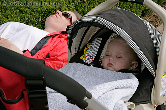 mother-n-baby-sleeping-1.jpg