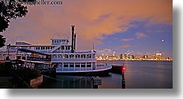 images/California/SanDiego/Nite/steamboat-n-cityscape-at-nite-4.jpg