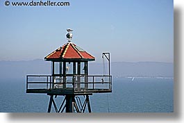 images/California/SanFrancisco/Alcatraz/watch-tower-1.jpg