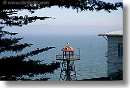 images/California/SanFrancisco/Alcatraz/watch-tower-2.jpg