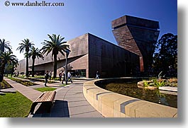 images/California/SanFrancisco/Buildings/DeYoungMuseum/de_young-museum-1.jpg