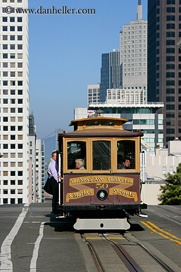 cable_car-calif-str-bay_bridge-1.jpg