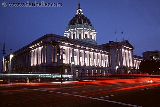 city_hall-nite-0001.jpg