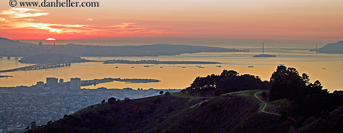 sf-bay-sunset-pano.jpg