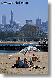 images/California/SanFrancisco/Cityscape/beach-palace-pyramid-1.jpg