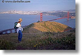 images/California/SanFrancisco/GoldenGate/Hiking/ggb-jill-headlands-7.jpg