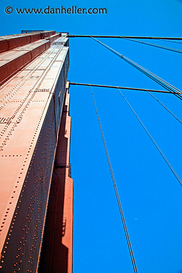 ggb-up-day-half-moon.jpg