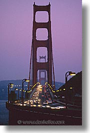 images/California/SanFrancisco/GoldenGate/Traffic/ggb-eve-traffic-02.jpg