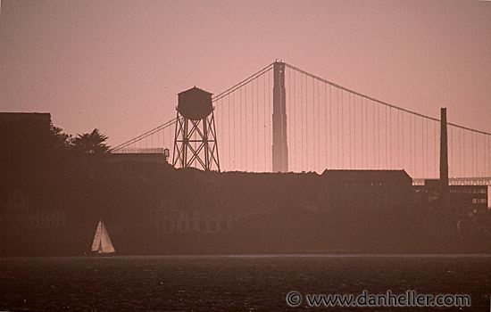 ggb-alcatraz.jpg