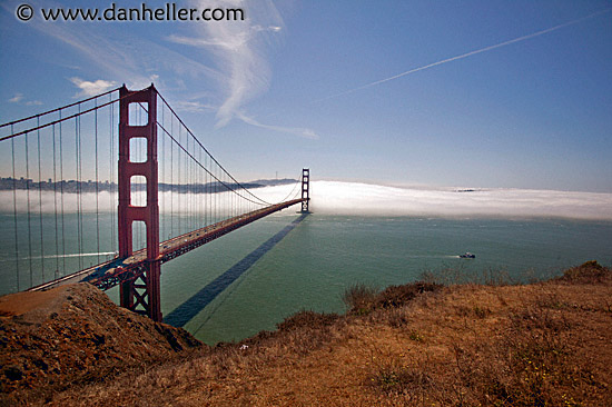 ggb-half-fog-3.jpg