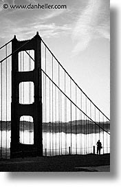 images/California/SanFrancisco/GoldenGate/ggb-silhouette-3-bw.jpg