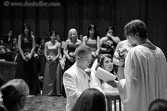 ceremony-41-bw.jpg