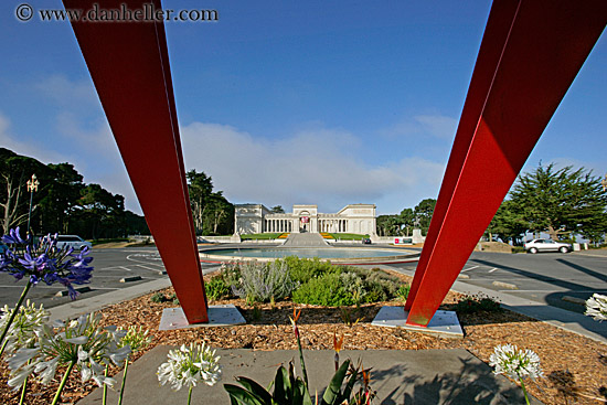 Steel Sculpture and Museum (4)