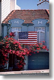 images/California/SanFrancisco/Misc/Flags/flag-garage-1.jpg