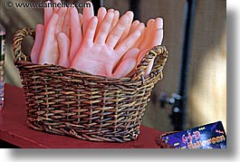 images/California/SanFrancisco/Misc/basket-of-hands.jpg