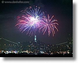 images/California/SanFrancisco/Nite/Fireworks/coit-tower-fireworks-6.jpg