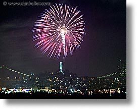 images/California/SanFrancisco/Nite/Fireworks/coit-tower-fireworks-7.jpg