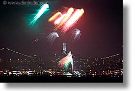images/California/SanFrancisco/Nite/Fireworks/coit-tower-fireworks-8.jpg